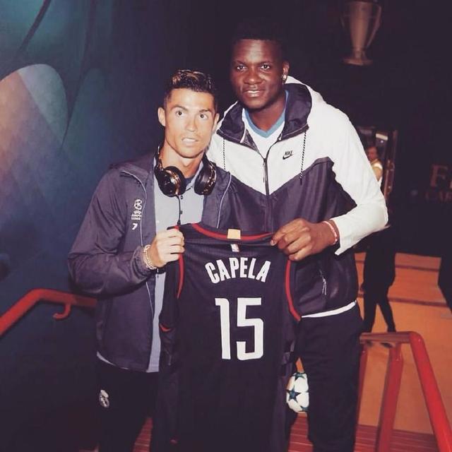 首席跟队：伊尔迪兹的续约问题不在年薪而在尤文的建队计划上（名记：伊尔迪兹续约焦点不在薪资，而在尤文的建队规划）