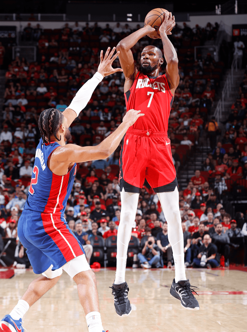 意甲帕尔马vs拉齐奥：我预测0-1、1-1，看好小（意甲帕尔马vs拉齐奥：倾向0-1或1-1，偏小球）