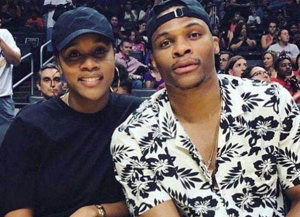 媒体人：许利民确定赵睿、周琦、雷蒙今晚比赛可以登场（记者：许利民确认赵睿、周琦、雷蒙今晚可出战）