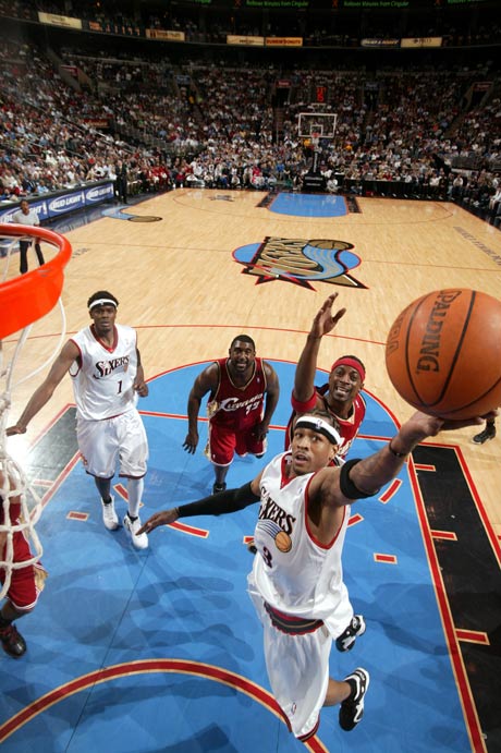 场均轰26+10！中国女篮又一15岁1米90新星蹿升：未来搭档韩旭？（场均26分10板！中国女篮又现15岁1米90新星崛起，未来有望搭档韩旭？）