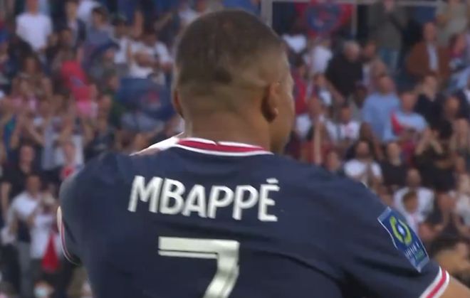 4-1，挪威是世预赛历史上第二支客场击败意大利的球队（4-1，挪威成为世预赛史上第二支在意大利客场取胜的球队）