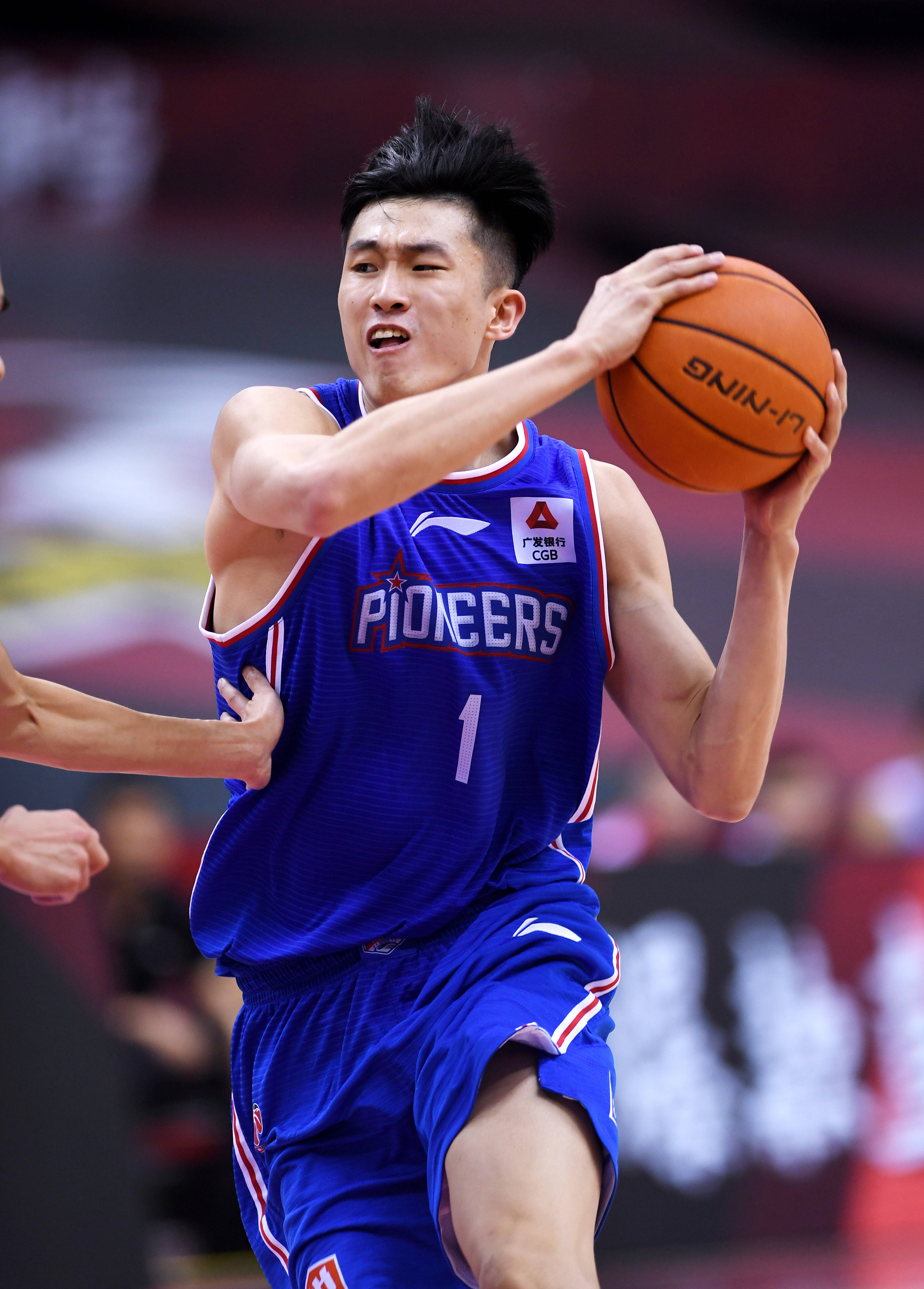 希勒：阿森纳将会打破英超单赛季最少失球纪录（希勒看好阿森纳刷新英超单季最少失球纪录）