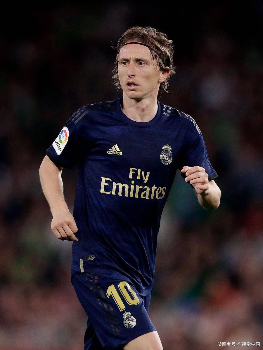 复制叔叔生涯开局，莫伦特斯的侄子完成阿尔瓦塞特首秀（莫伦特斯侄子迎来阿尔瓦塞特处子秀，生涯起步复刻叔叔轨迹）