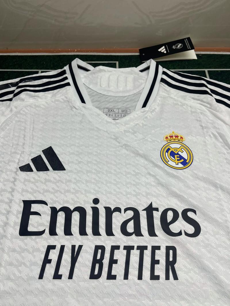 图赫尔：贝林厄姆以10号位身份回归，福登会是中路球员（图赫尔：贝林厄姆重返10号位，福登主打中路）