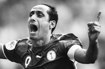 篮球篮网进攻端突然断电，惨遭逆转（篮网进攻短路，痛失好局遭逆转）