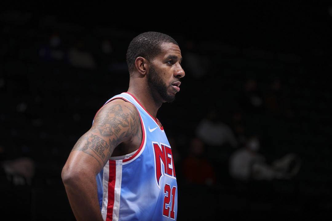 多的年轻人 多的年轻人